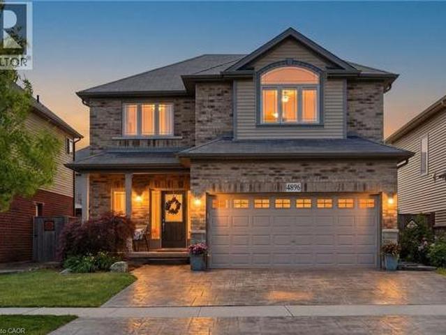 4896 Alexandra Avenue, Beamsville, ON, L3J 1M1 house for sale | Listing ID 40838 | Royal LePage
