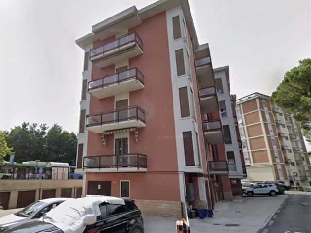 489/2024 U BS trilocale in asta al piano quarto a DESENZANO DEL GARDA