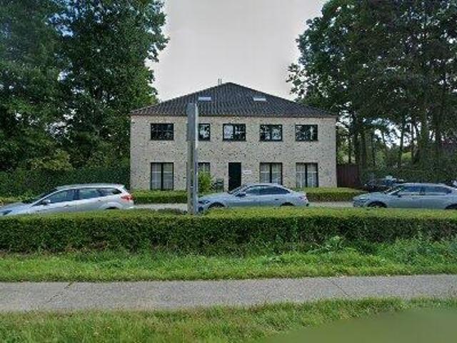 489 m2 office space for rent in Zandhoven