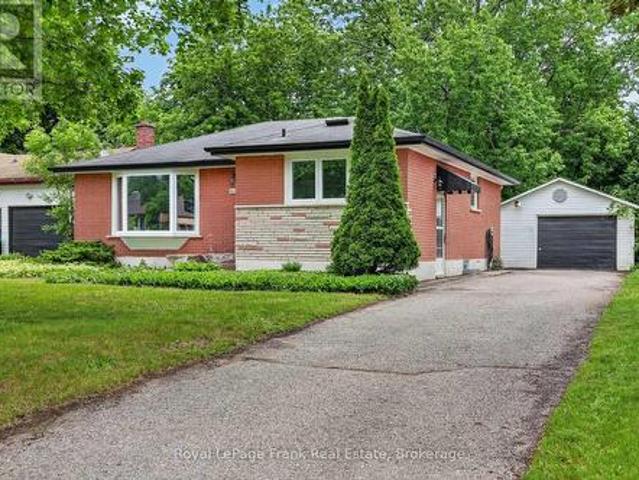 489 Raymond Street, Peterborough Northcrest Ward 5, ON, K9H 5M7 house for sale | Listing ID X13437 | Royal LePage