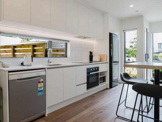 48 Te Ara Wai, Mangere East, Manukau City