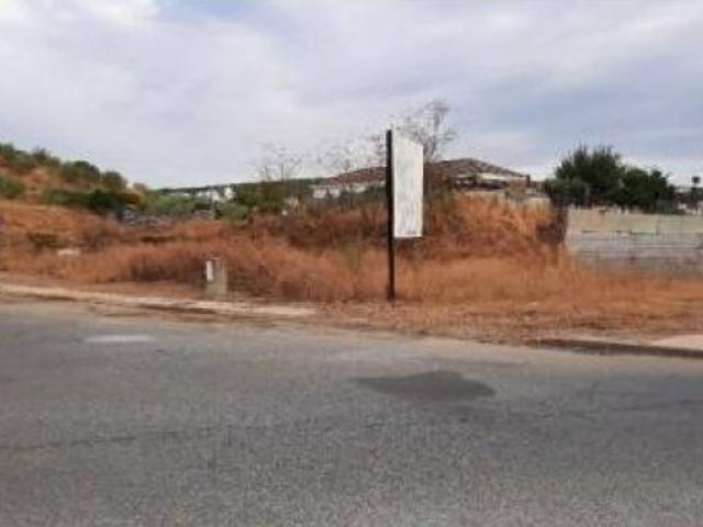48 terrenos edificables para promoción de viviendas o naves industriales en Villanueva del Río y Min
