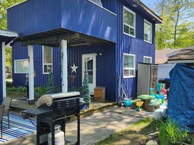 48 Tiny Beaches Road N, Tiny, ON, L0L 2J0 house for sale | Listing ID S12081 | Royal LePage