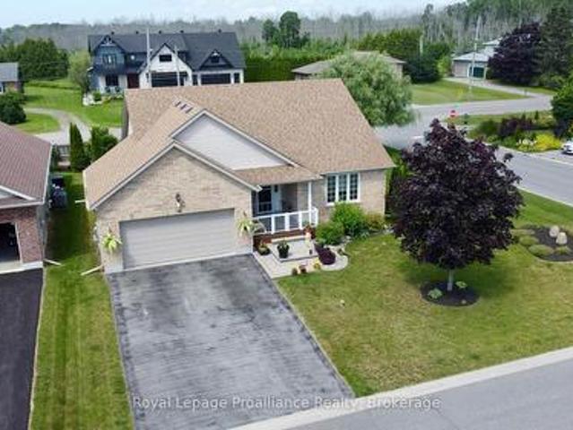 48 Ward Drive, Brighton, ON, K0K 1H0 house for sale | Listing ID X13550 | Royal LePage
