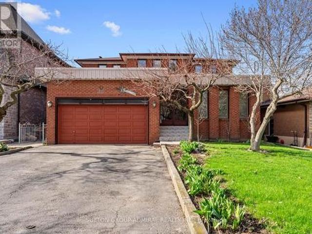 48 Weldrick Road W, Richmond Hill, ON, L4C 3T8 house for sale | Listing ID N13030 | Royal LePage
