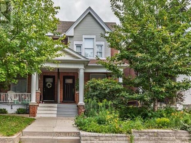 48 Bloomfield Avenue, Toronto, ON, M4L 2G3 house for sale | Listing ID E13693 | Royal LePage
