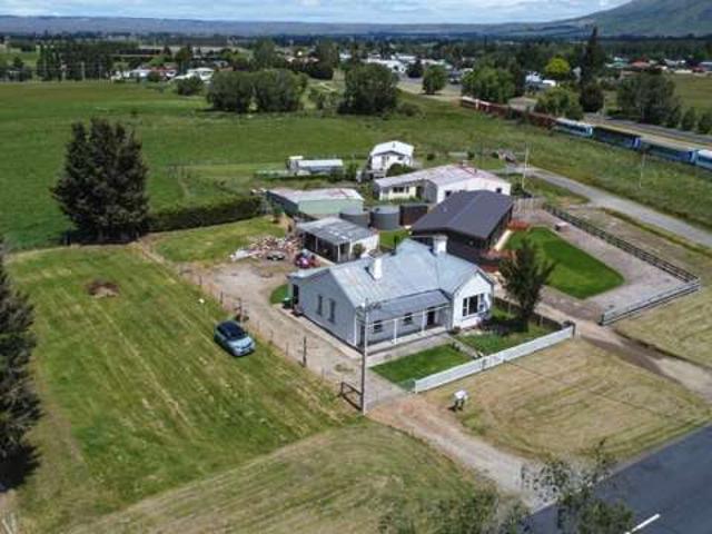 48 Cardigan Street East, Middlemarch, Dunedin City