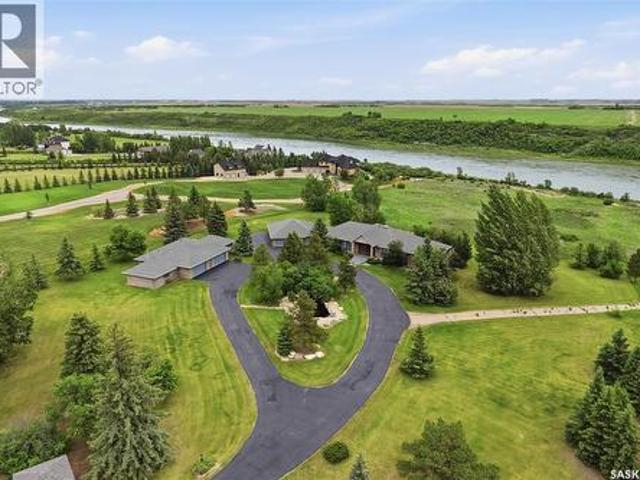 48 Cathedral Bluffs Road, Corman Park Rm No. 344, SK, S7P 1A3 house for sale | Listing ID SK039731 | Royal LePage