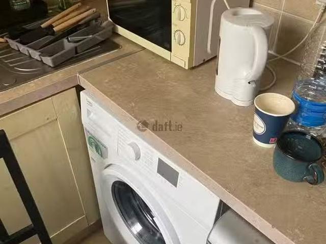 48 Charleville Ave, Dublin 1 is for rent