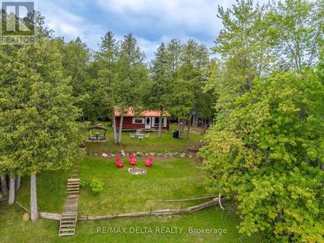 48 Crosby Trail, Whitewater Region, ON, K0J 2J0 house for sale | Listing ID X13620 | Royal LePage