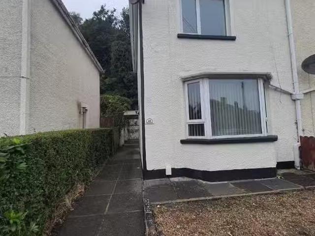48 Fortwilliam Crescent