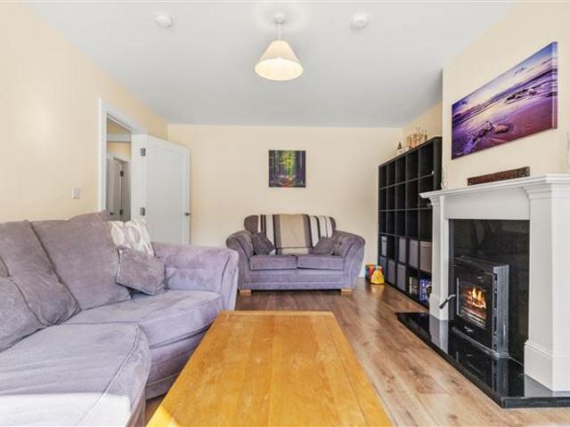 48 Gleann Corrain, Watergrasshill, Cork Russell Estate Agents Ltd 4914 MyHome. Ie Residential