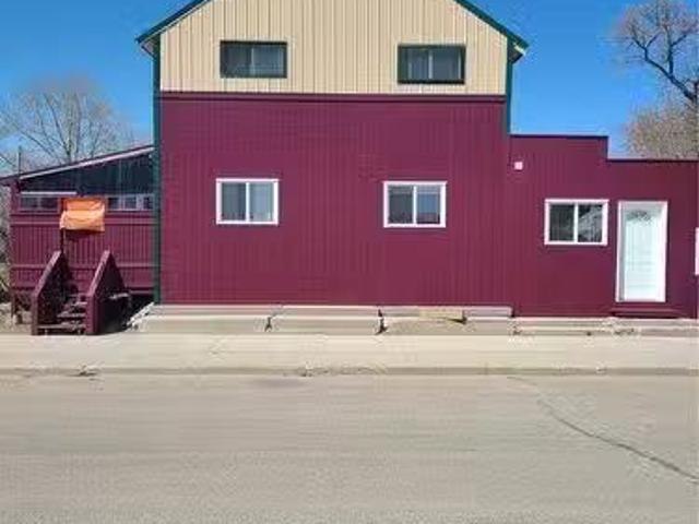 48 Main Street, Manor, SK, S0C 1R0 house for sale Listing I.