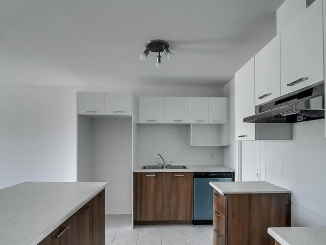 48 Rue De La Fabrique Aylmer Très Grand Appartement De 2 Chambres