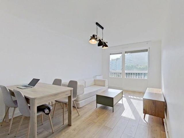 48 RUE PROFESSEUR FLORENCE Lyon 69003 T2 Meublé 940 CC