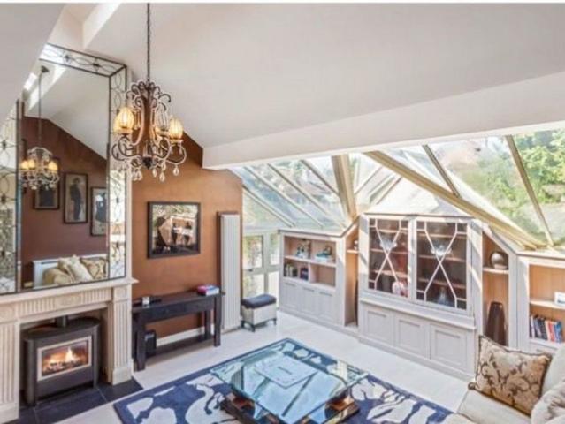 48 Shrewsbury Park, Ballsbridge, Dublin 4