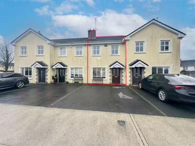 48 Sli An Chlairin, Caheroyn Road, Athenry, Co. Galway, H65 XE72