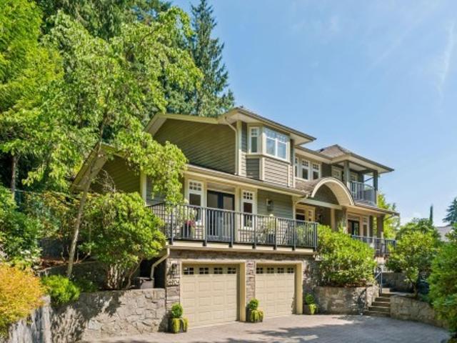 4904 Chalet Place, North Vancouver, BC, V7R 4X4 house for sale | Listing ID R3150 | Royal LePage