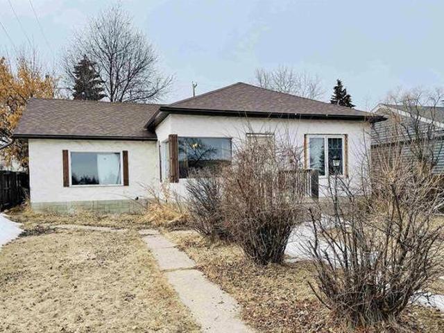 4904 43 ST Drayton Valley Alberta