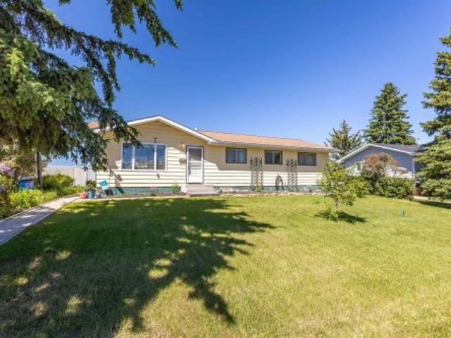 4904 56 Ave, Wildwood, AB, T0E 2M0 house for sale | Listing ID E4493 | Royal LePage