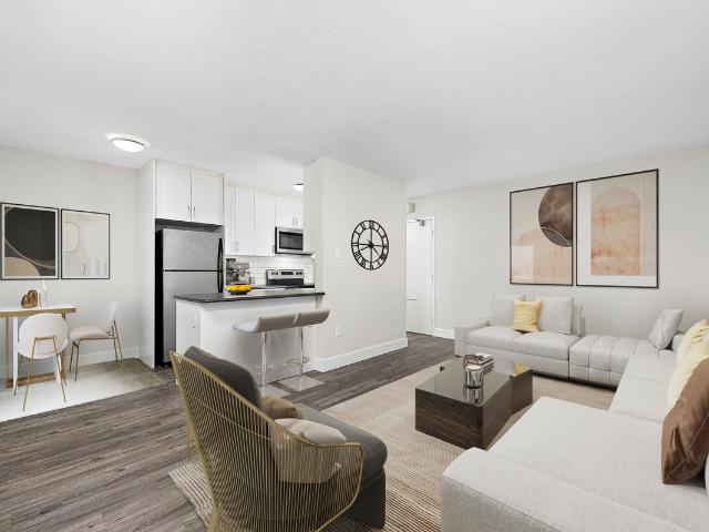 4900 Bathurst Street 1 Bedroom Apartment for Rent at 4900 Bathurst St, Toronto, ON M2R 1X6 Branson