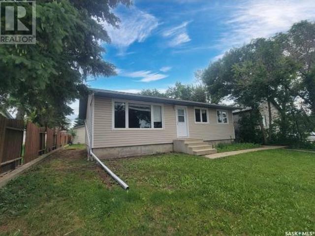 4903 Tribune Street, Macklin, SK, S0L 2C0 house for sale | Listing ID SK977322 | Royal LePage
