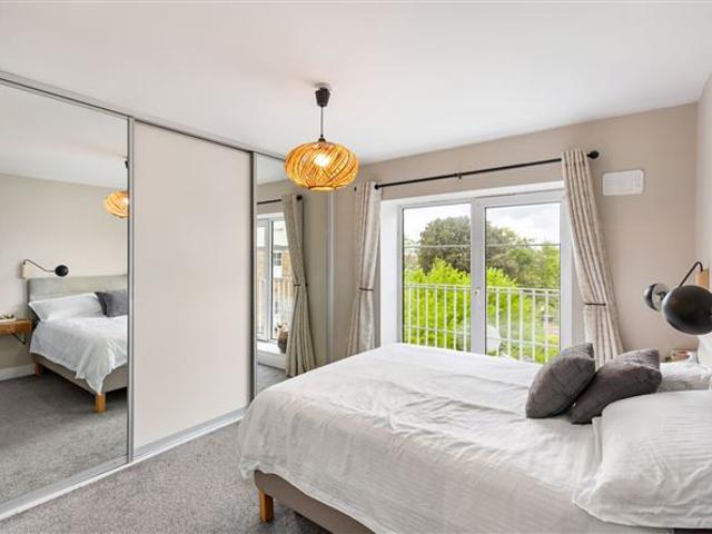 490,000 | 65 Shanagarry, Milltown, Dublin 6 Sherry FitzGerald Ranelagh 4996 MyHome. Ie Residential