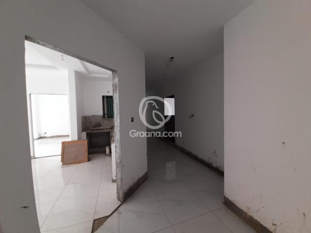 490 Ft² Flat for Sale