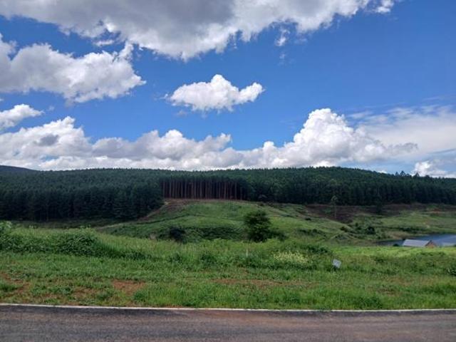 490 m² Land available in St Johns Village