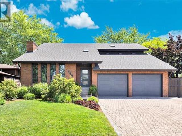 490 Shawn, Tecumseh, ON, N8N 3H8 house for sale | Listing ID 26016 | Royal LePage