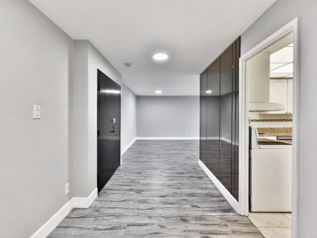 4911 Ch. de la Côte des Neiges, app.503, H3V 1H7, Montréal