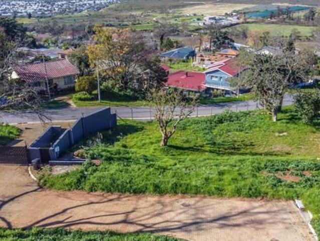 491 m² Land available in Johannesdal