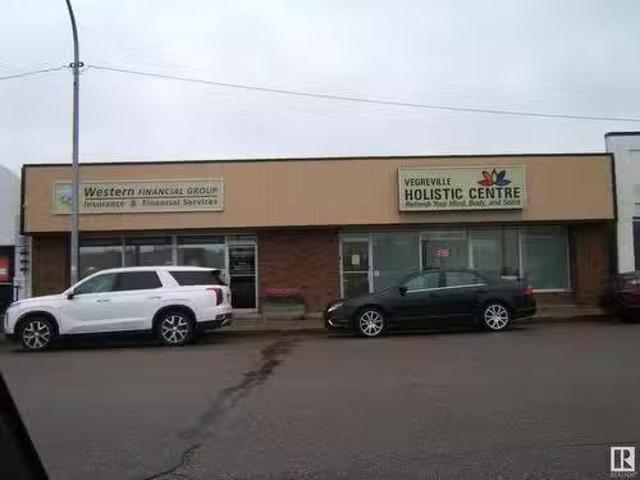 4927 51 Av, Vegreville, AB, T9C 1R6 commercial for sale Lis.