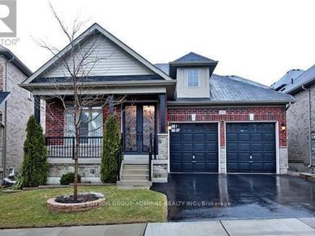 492 Kwapis Boulevard, Newmarket, ON, L3X 3K6 house for sale | Listing ID N13197 | Royal LePage
