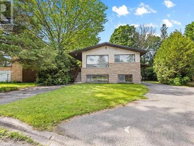 492 Vernon Avenue, Ottawa, ON, K1K 1A6 house for sale | Listing ID X13508 | Royal LePage
