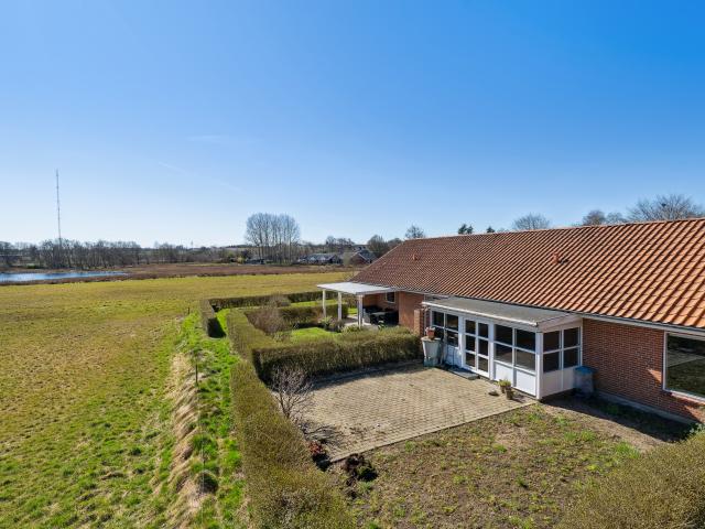 493 5 Søvang 3, Sparkær, 8800 Viborg Velindrettet andelsbolig med carport og en fantastisk udsigt tæt på indkø RealMæglerne
