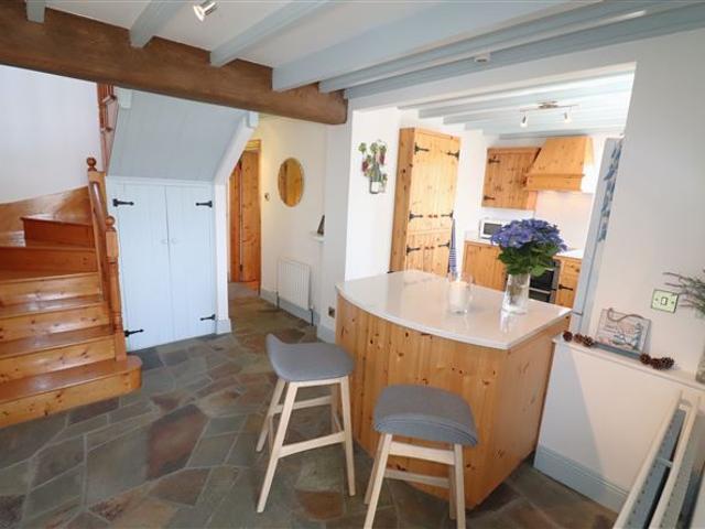 495,000 | Willow Cottage, Lickowen, Castletownshend, West Cork Pat Maguire Properties 5015 MyHome. Ie Residential