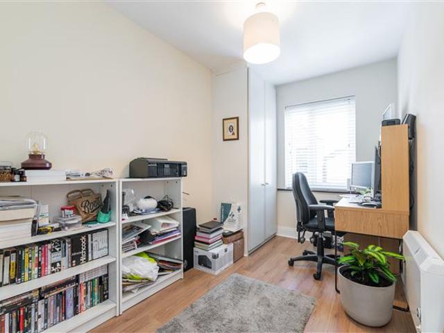 495,000 | 23 Fisherman's Wharf, York Road, Ringsend, Dublin 4 Allen & Jacobs 4838 MyHome. Ie Residential