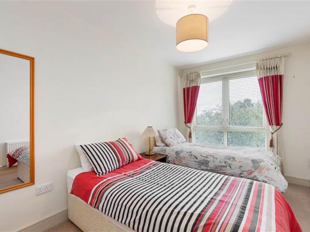 495,000 | 32 Block 2 The Courtyard, Fortfield Square, Terenure, Dublin 6w McGuirk Beggan Property Limited 4969 MyHome. Ie Residential