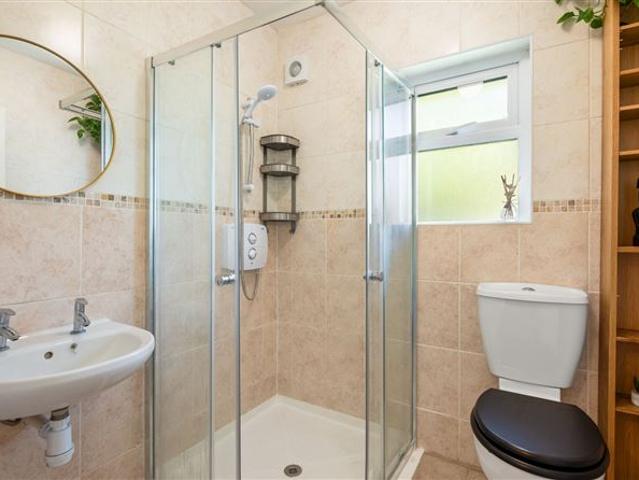 495,000 | 45 Tuscany Downs, Raheny, Dublin 5 DNG Raheny 5009 MyHome. Ie Residential