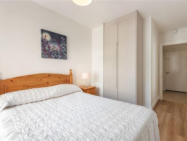495,000 | 66 Harcourt Green Block 3, Charlemont Street, Dublin 2 Sherry FitzGerald Ballsbridge 4996 MyHome. Ie Residential