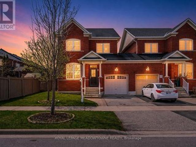 496 Savoline Boulevard, Milton, ON, L9T 7X3 house for sale | Listing ID W13209 | Royal LePage