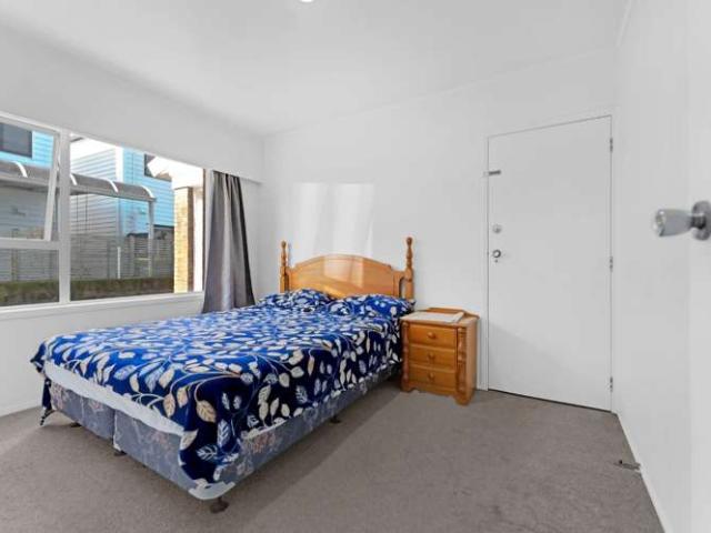4/96 Tui Road, Papatoetoe, Manukau City