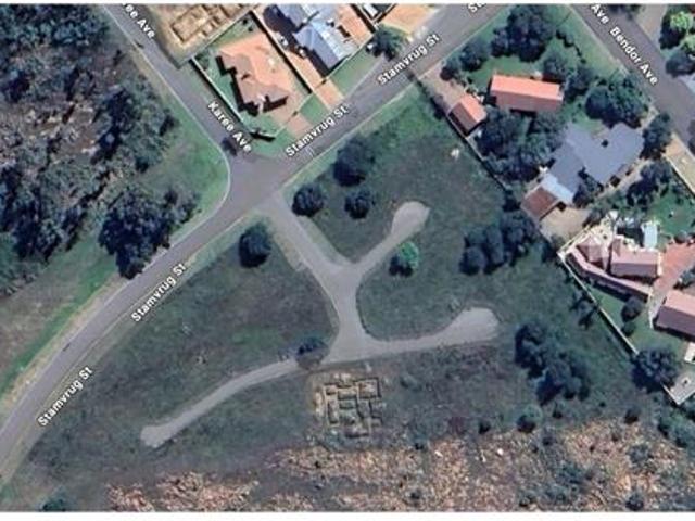 498 m² Land available in Berg en Dal