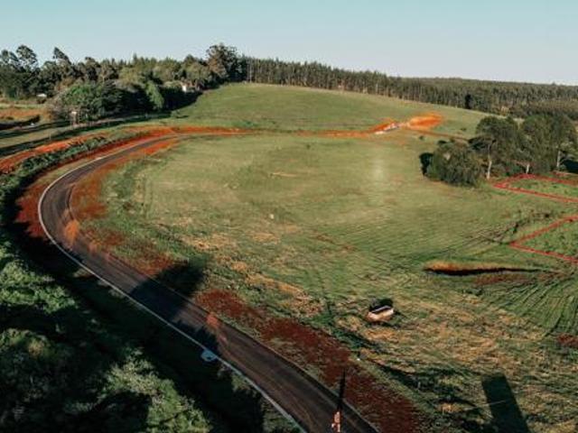 499 m² Land available in St Johns Village