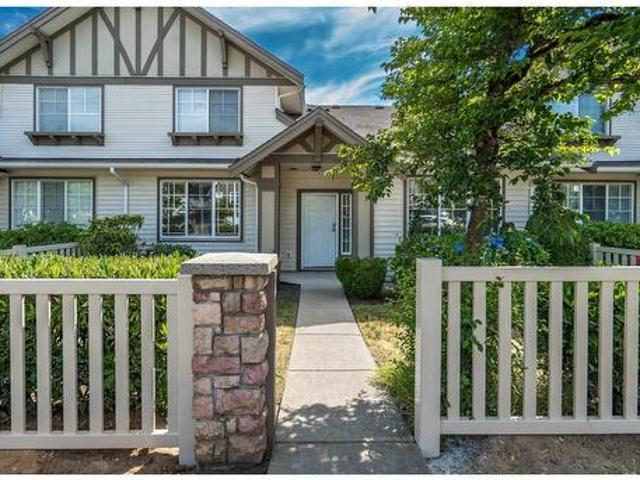 49 1586 Avenue, Surrey, BC, V4N 0Y9 townhouse for sale | Listing ID R3138 | Royal LePage