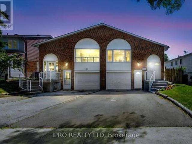49 Tuscarora Drive, Toronto, ON, M2H 2K4 house for sale | Listing ID C12301 | Royal LePage