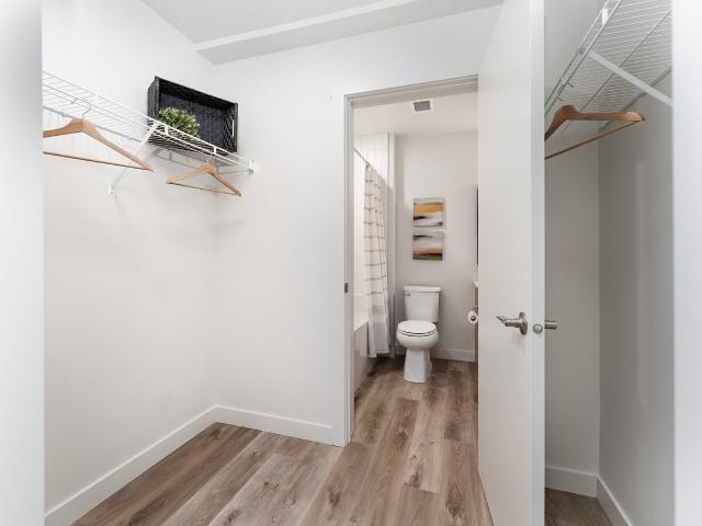 49 West 1 Bedroom Apartment for Rent at 8725 150 St Nw, Edmonton, AB T5R 1E5 Jasper Park