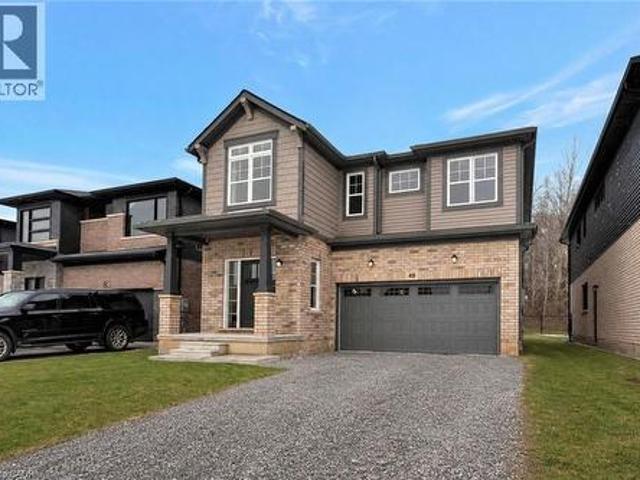 49 Willson Drive, Thorold, ON, L2V 0G7 house for sale | Listing ID 40824 | Royal LePage