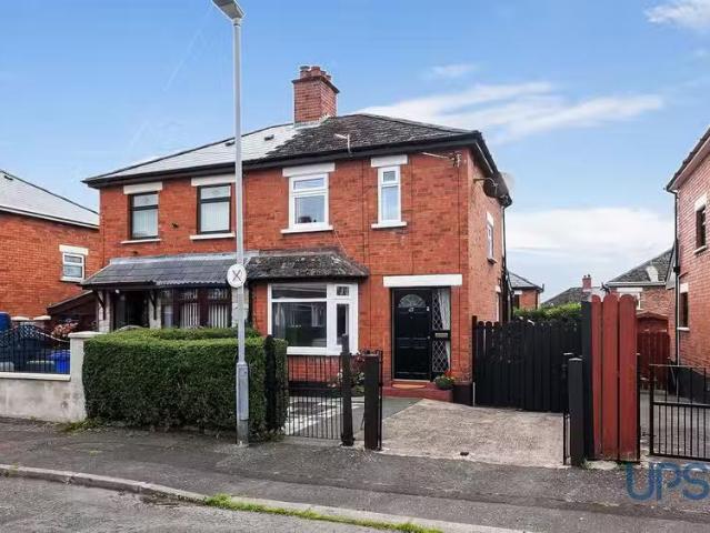 49 Andersonstown Park